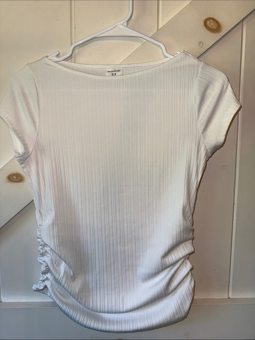 abercrombie kids 15/16 White Ribbed Side-Ruched Short Sleeve Tee